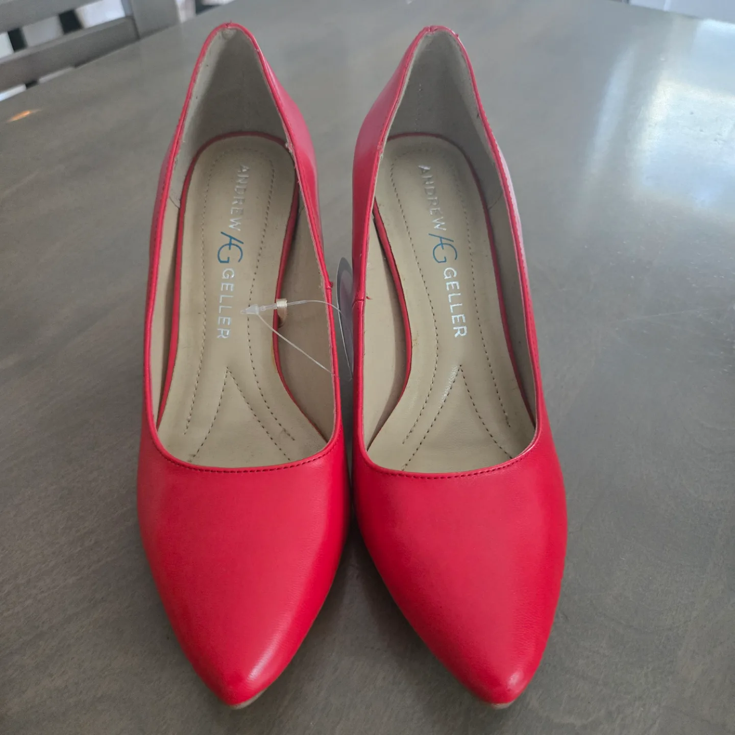 Andrew Geller Memory Foam Heels Size 6M image indicator(2)