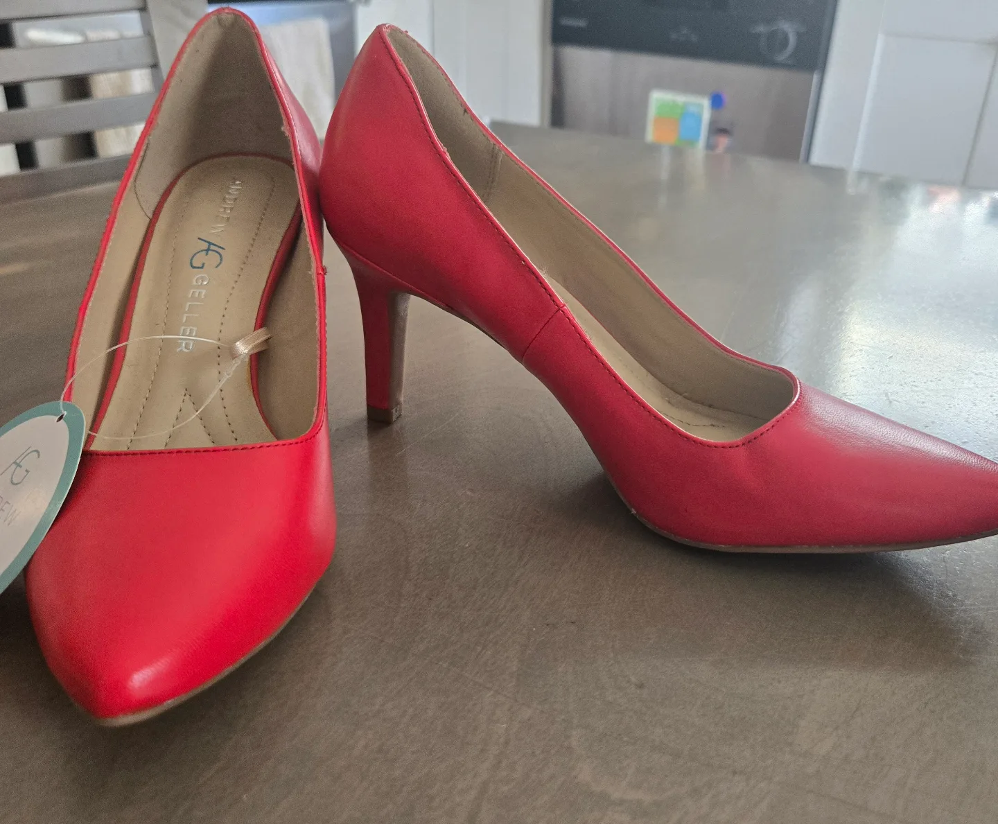 Andrew Geller Memory Foam Heels Size 6M image indicator(4)