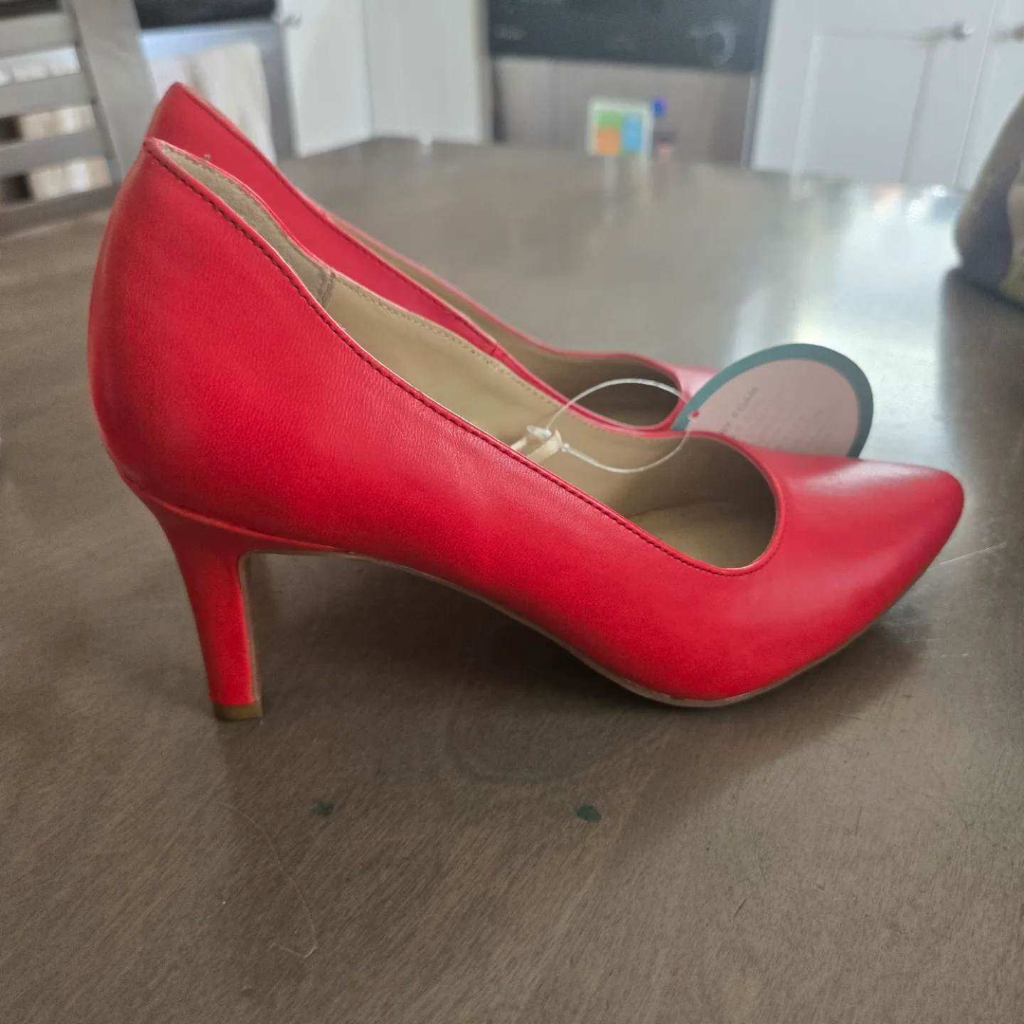 Andrew Geller Memory Foam Heels Size 6M image indicator(7)