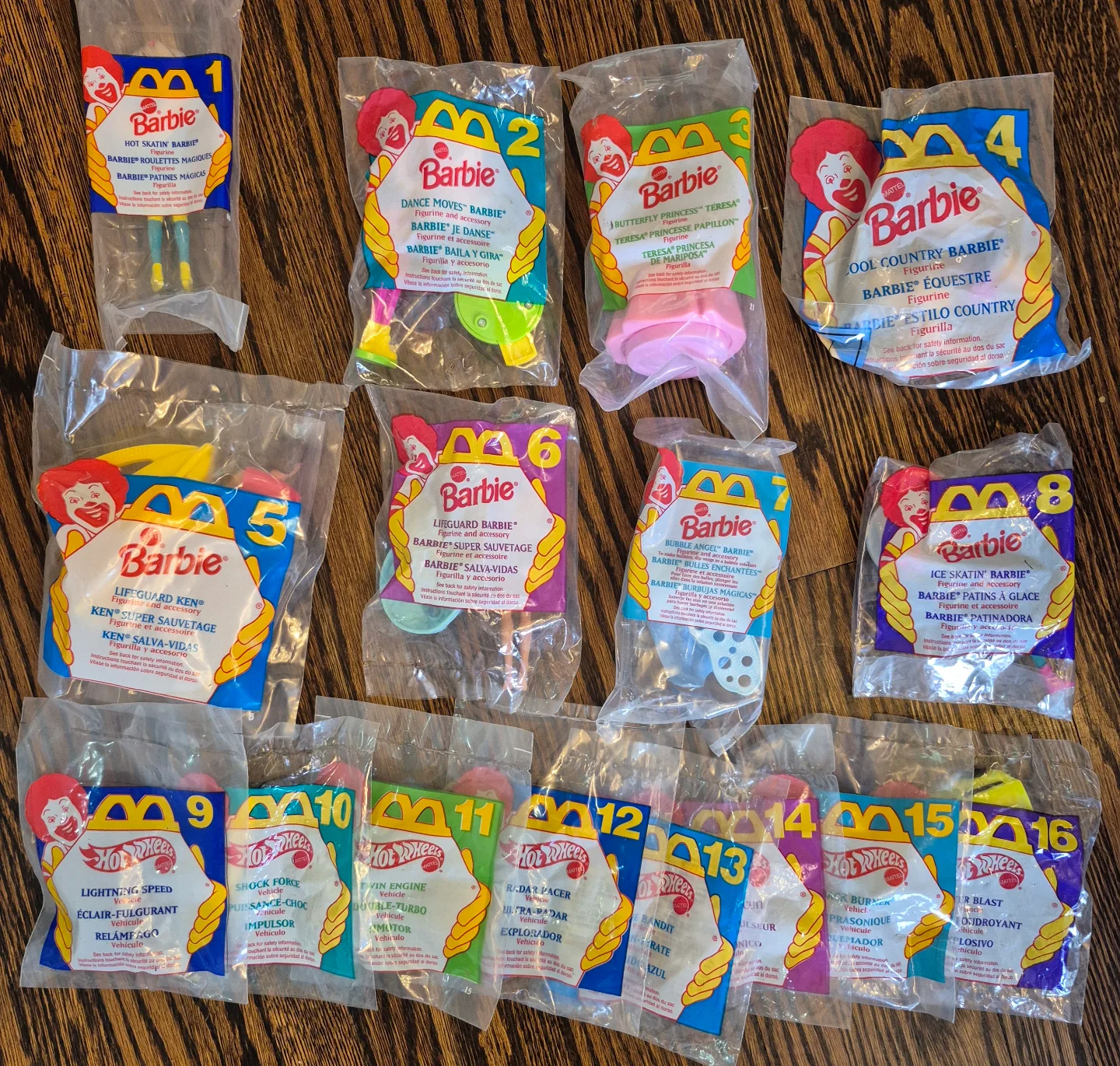 Vintage set of 1994  Barbie & Hotwheels Happy Meal toys image indicator(2)