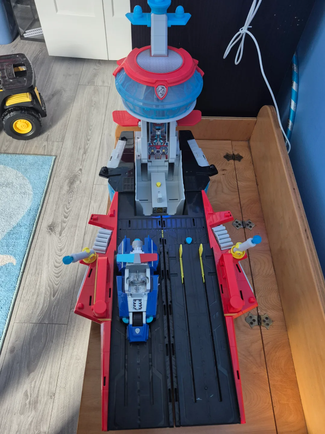 PAW Patrol Transforming Vehicle Set image indicator(5)