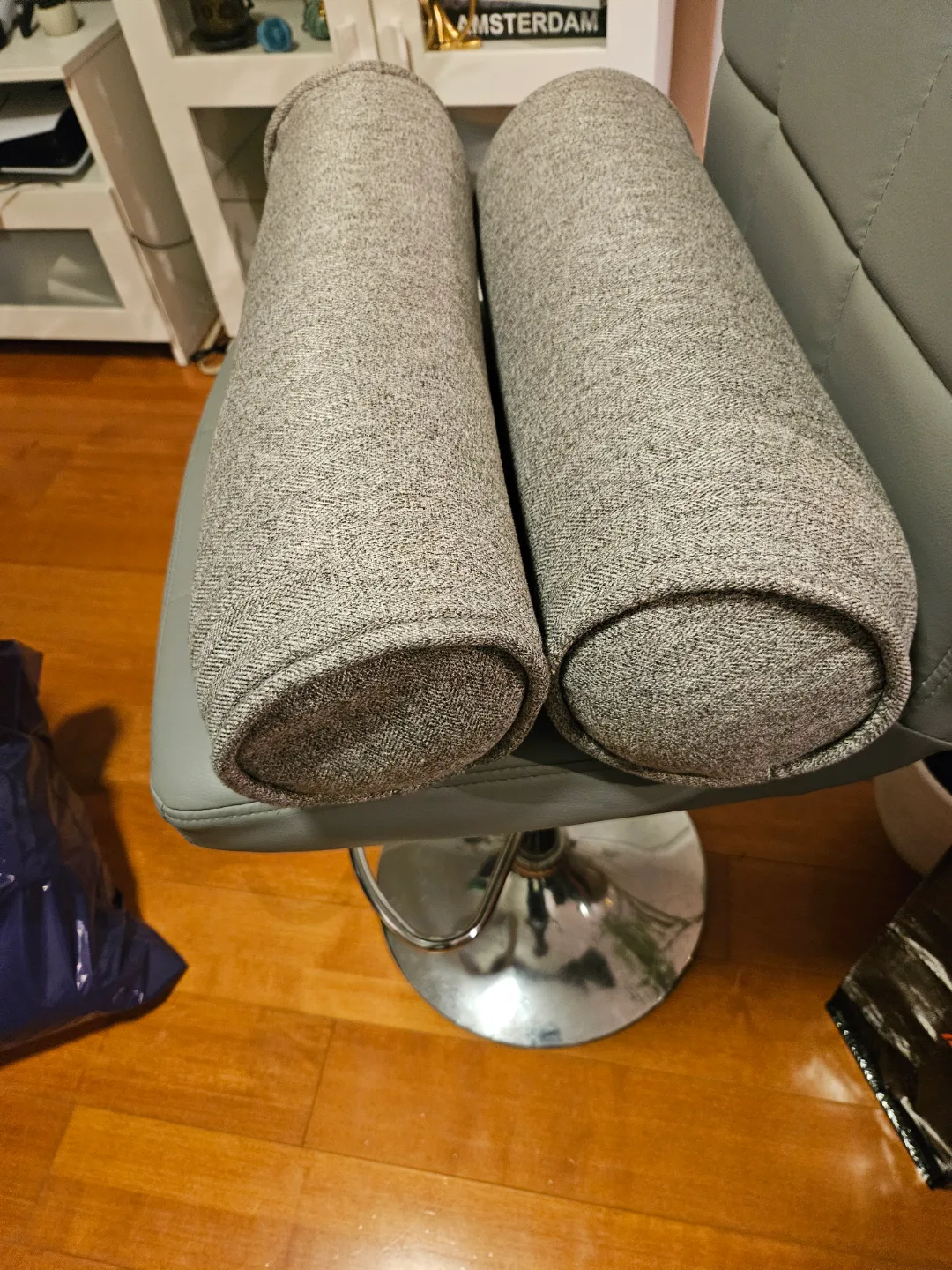 bolster cylinder pillow image indicator(3)