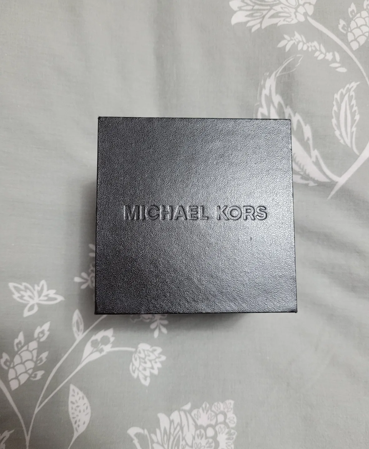 Michael Kors Women's Rose Gold Chronograph Watch image indicator(7)