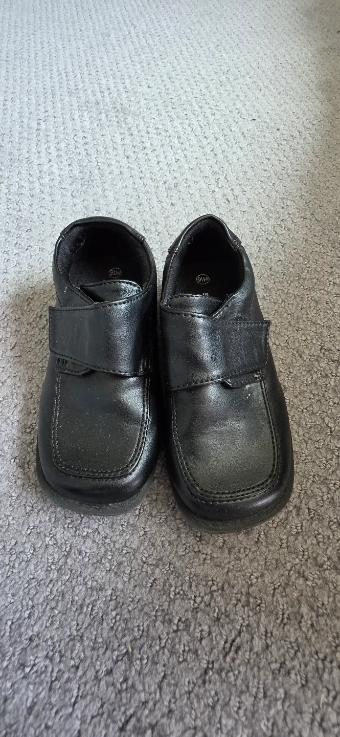 Black Leather Baby Shoes - Size 6 thumbnail