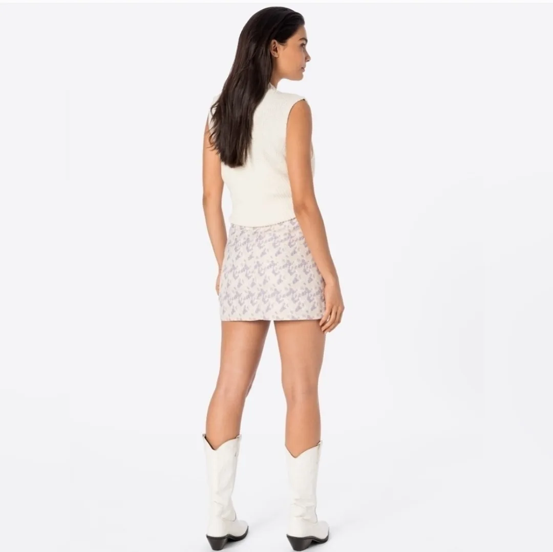 PIECES Lilac and Cream Floral Mini Skirt NWT image indicator(3)
