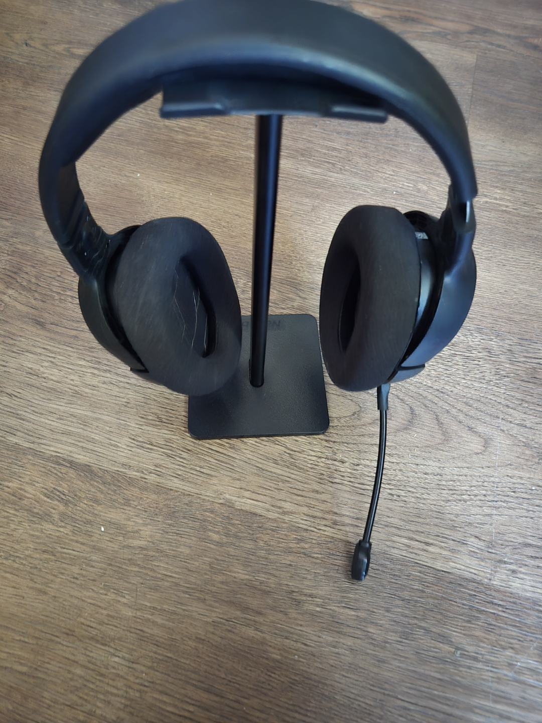Gaming Keyboard, Mouse, Headset and stand Bundle - photo 2