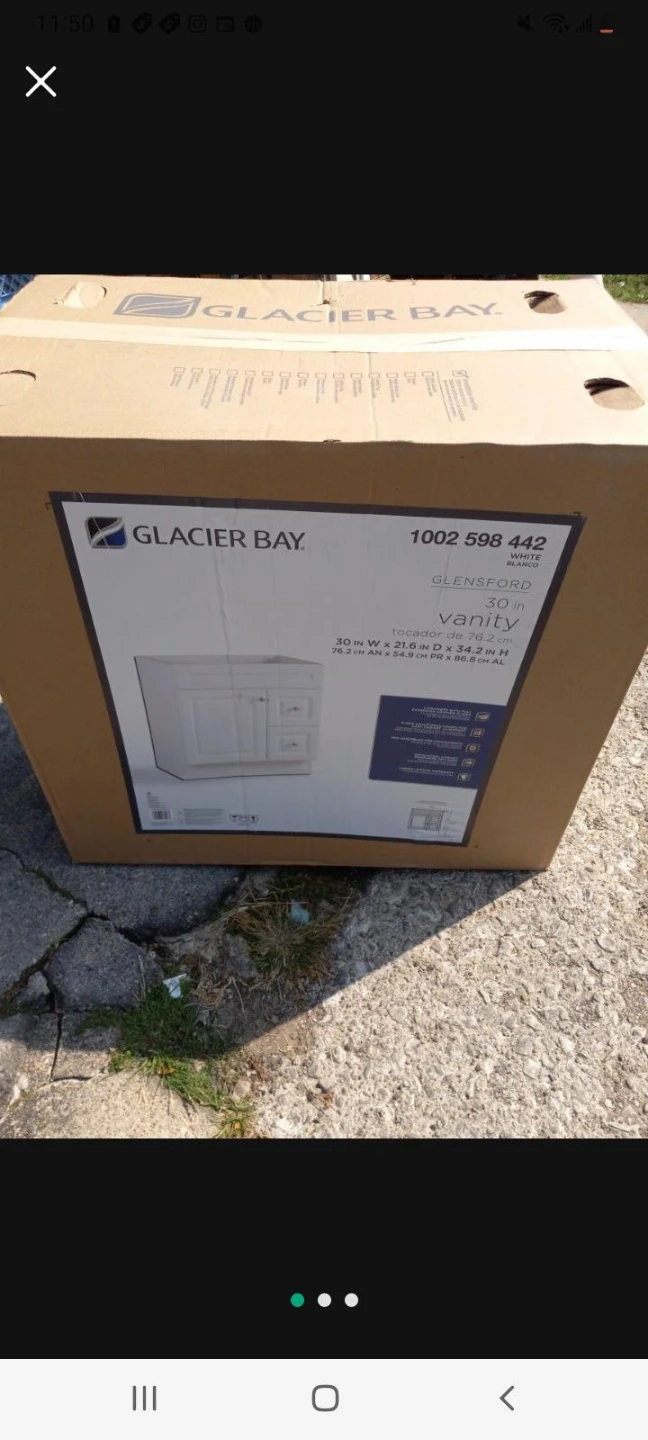 Glacier Bay Glensford 30-inch White Bathroom Vanity