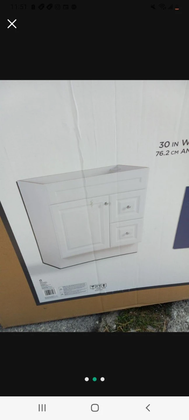 Glacier Bay Glensford 30-inch White Bathroom Vanity - photo 2