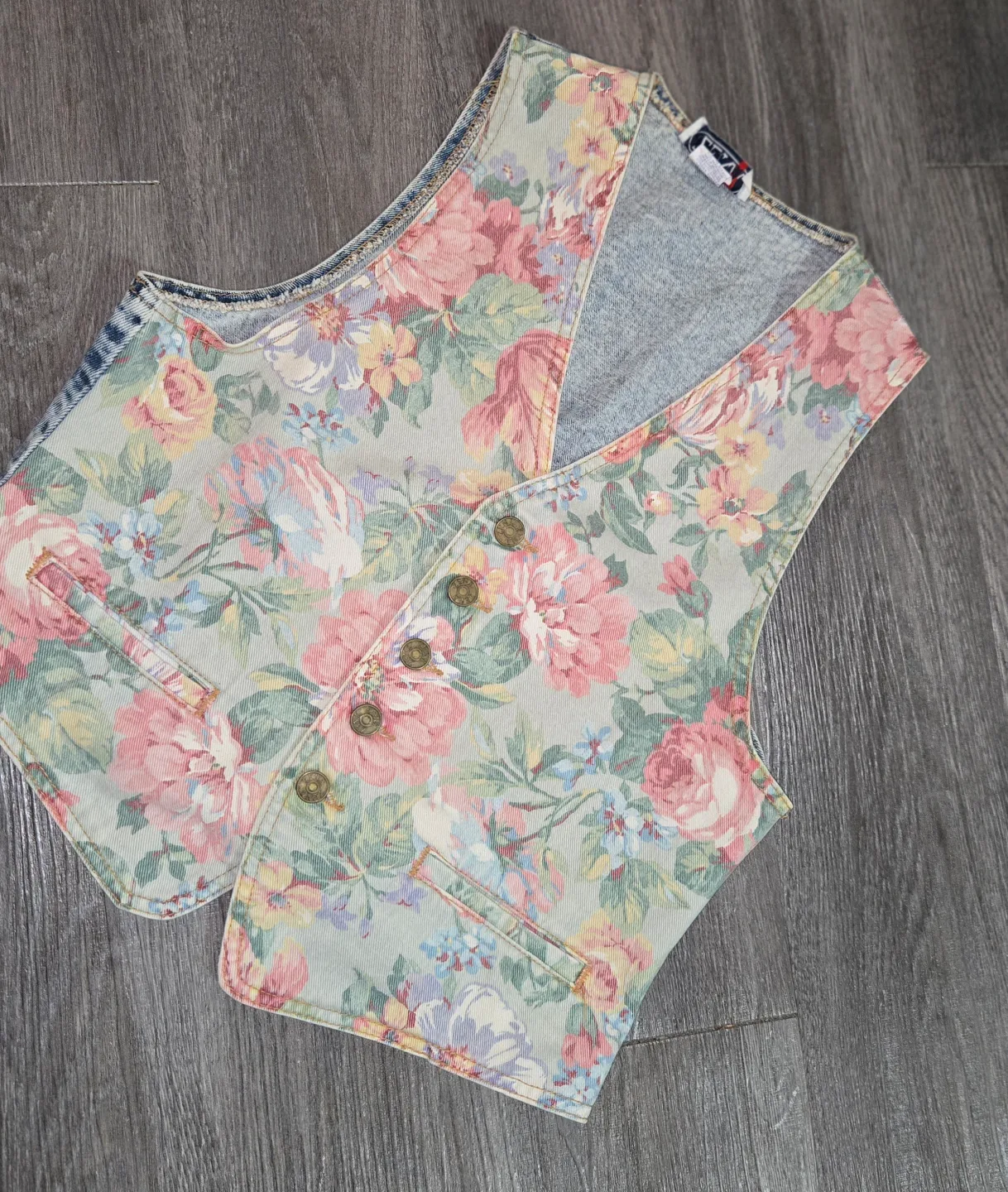 Vintage Floral Denim Vest 💞🧚‍♀️ image indicator(4)