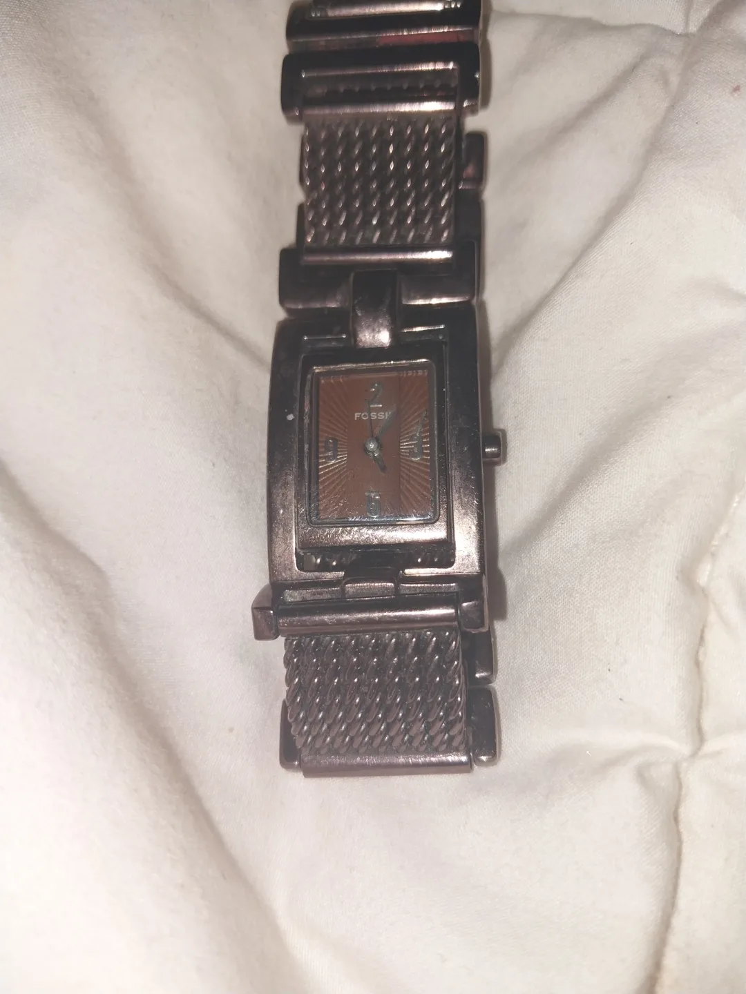 lady's fossil watch thumbnail