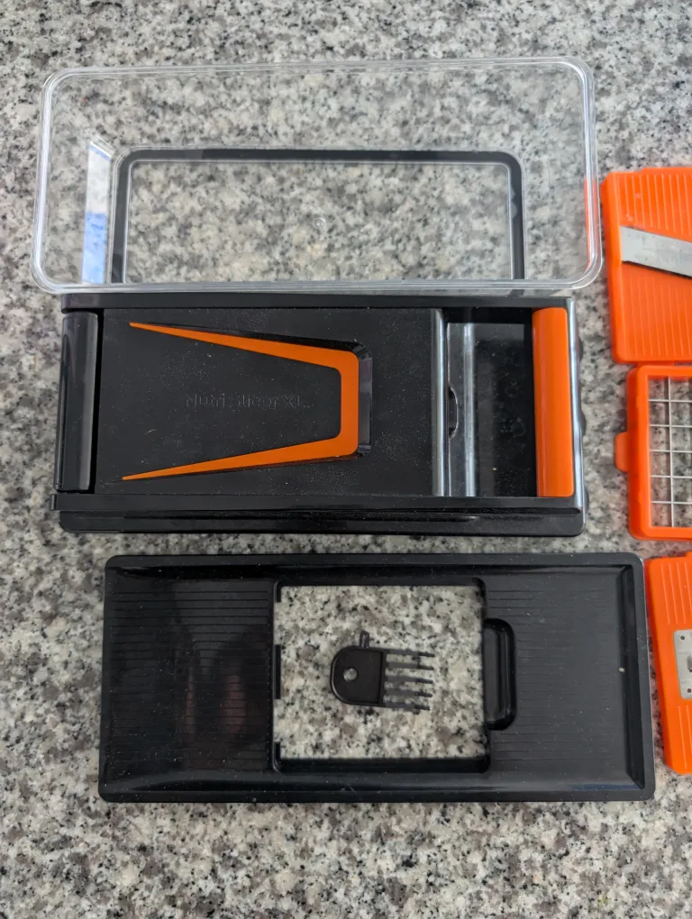 Nutri Slicer XL Mandoline Slicer with Accessories thumbnail
