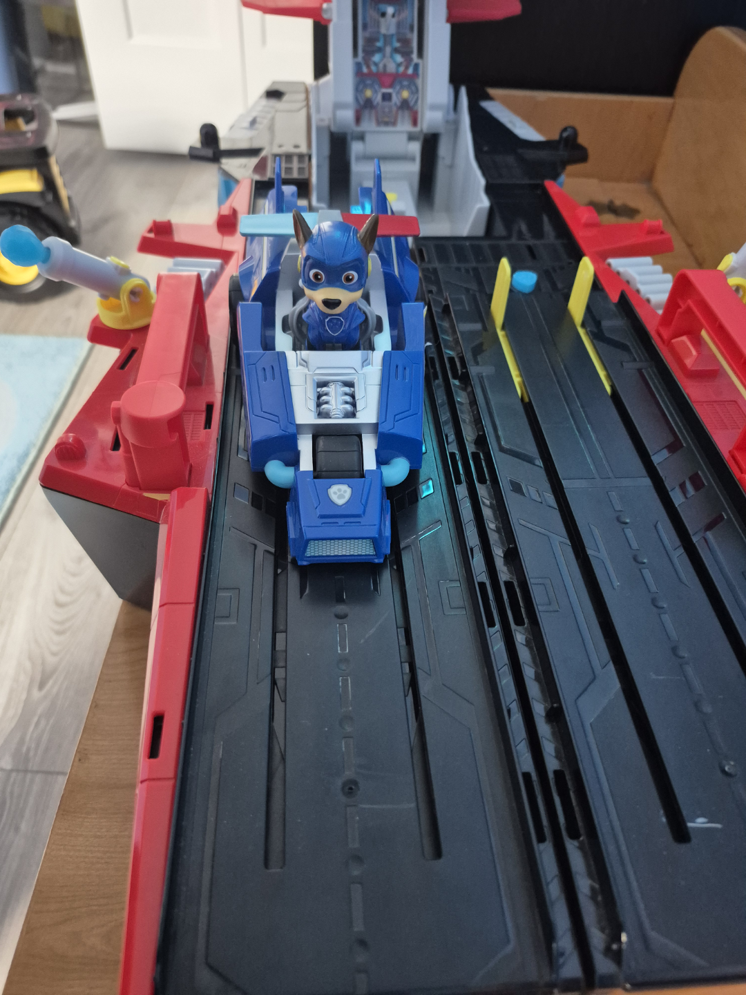 PAW Patrol Transforming Vehicle Set - photo 4