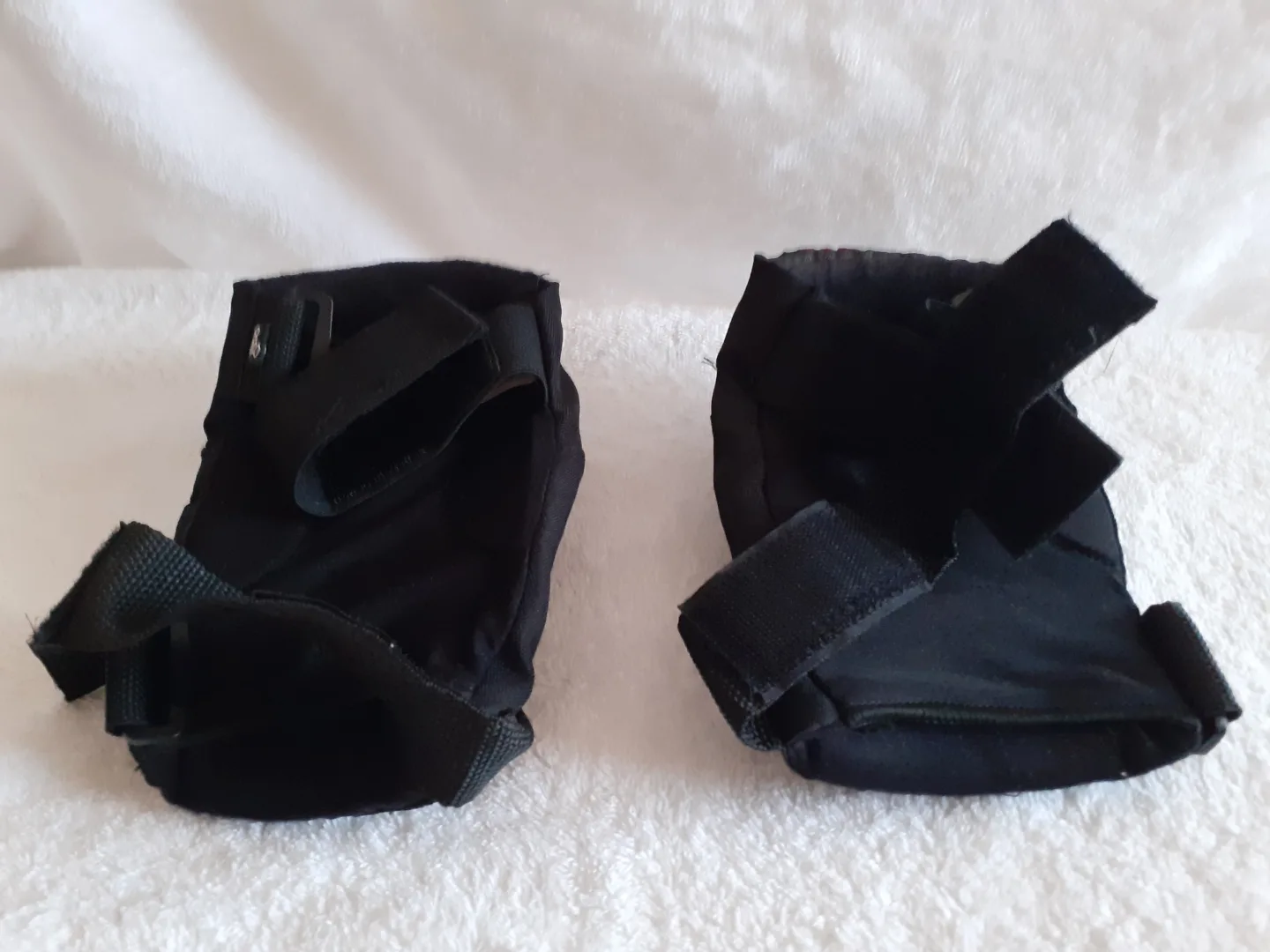 Adult Elbow Protection image indicator(2)