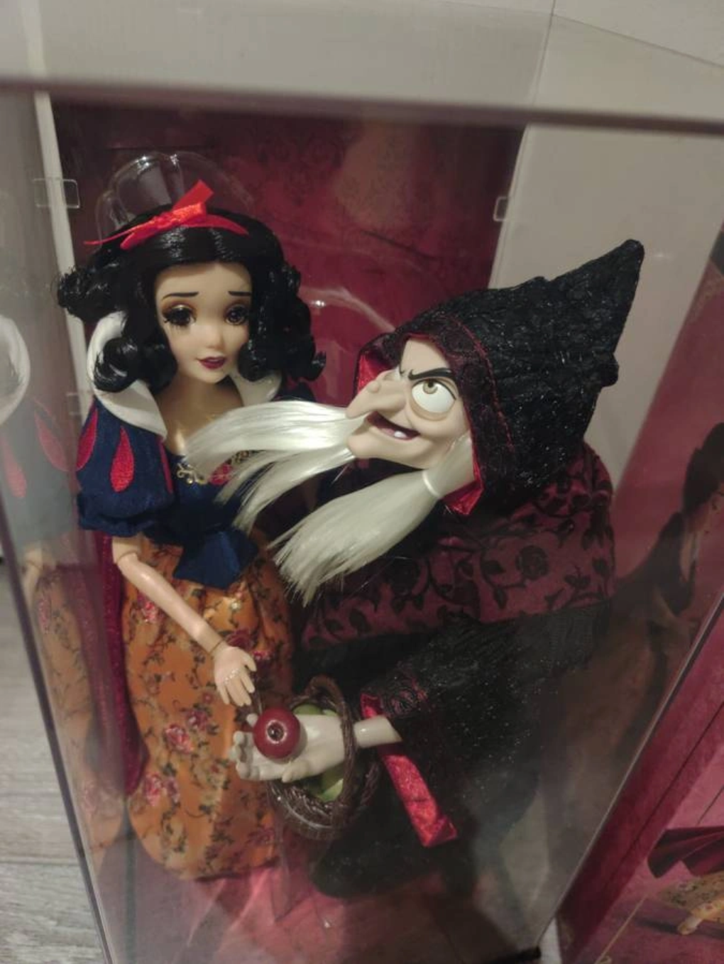 Disney Collection Snow White and the Witch Dolls limited - photo 2