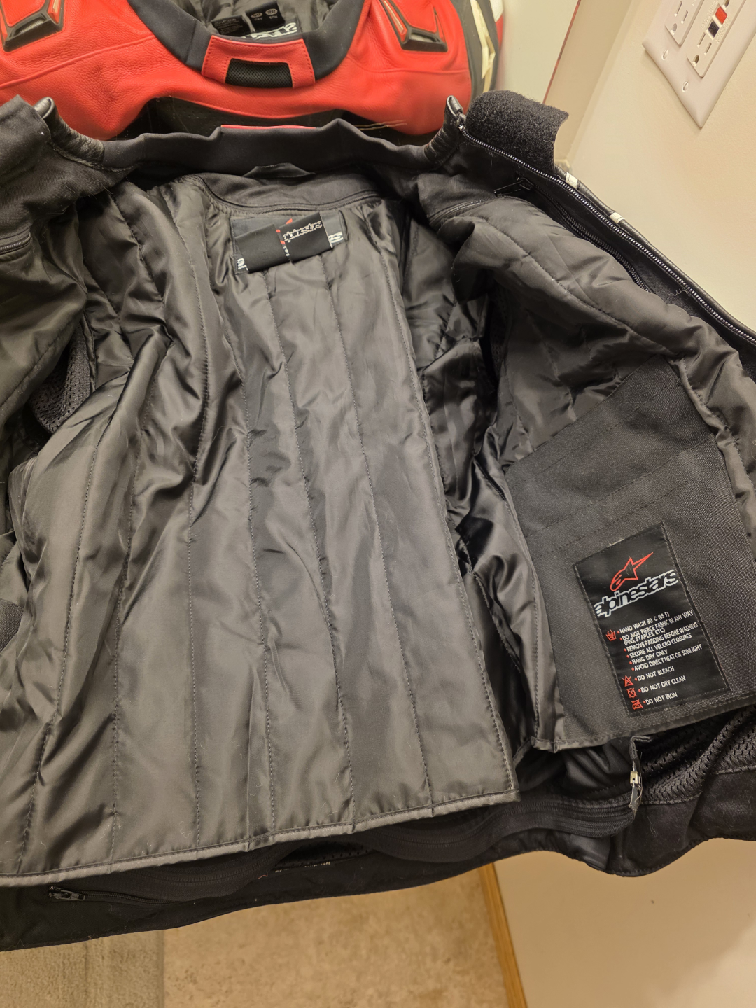 Alpinestars Leather Motorcycle Jacket - photo 4