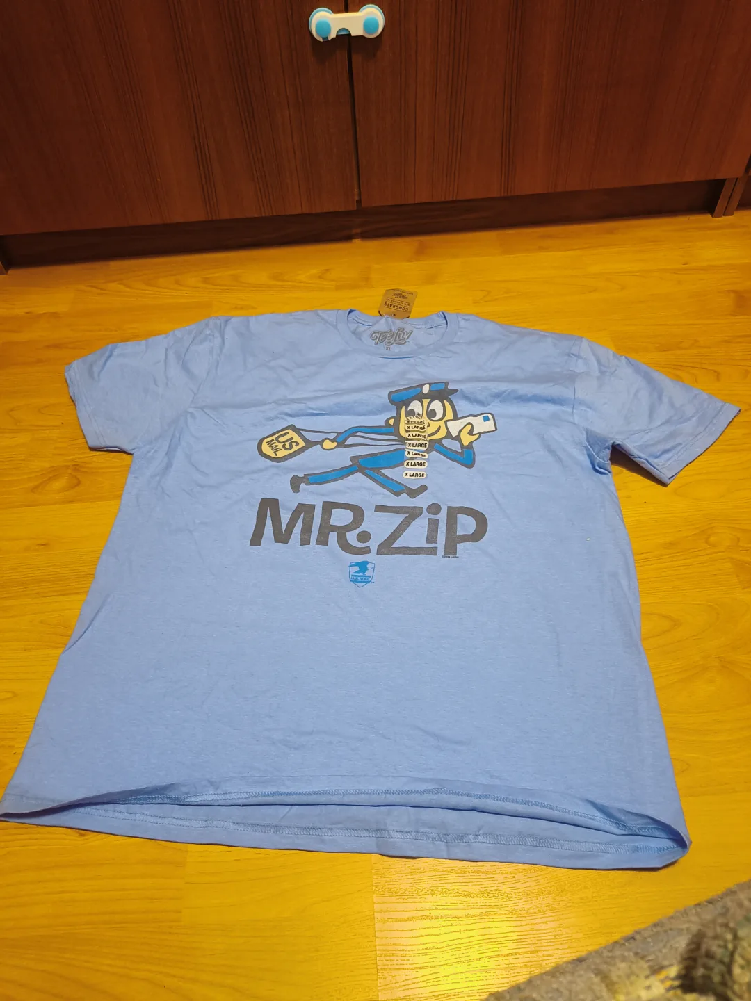 Mr. Zip T-Shirt - Light Blue - XL image indicator(2)