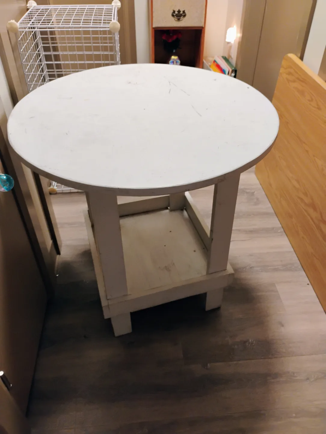 Small White Round Side Table thumbnail