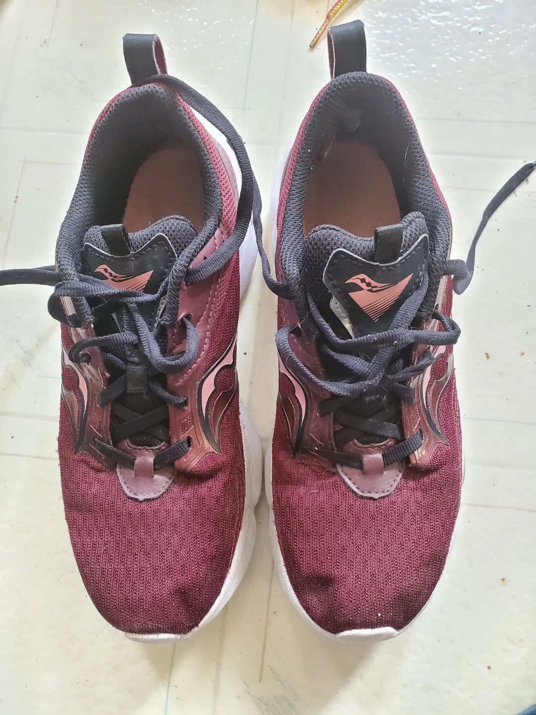Saucony Women's Running Shoes - Size 6.5 thumbnail