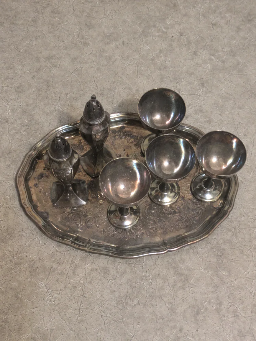 Vintage Silverplate Serving Set image indicator(3)