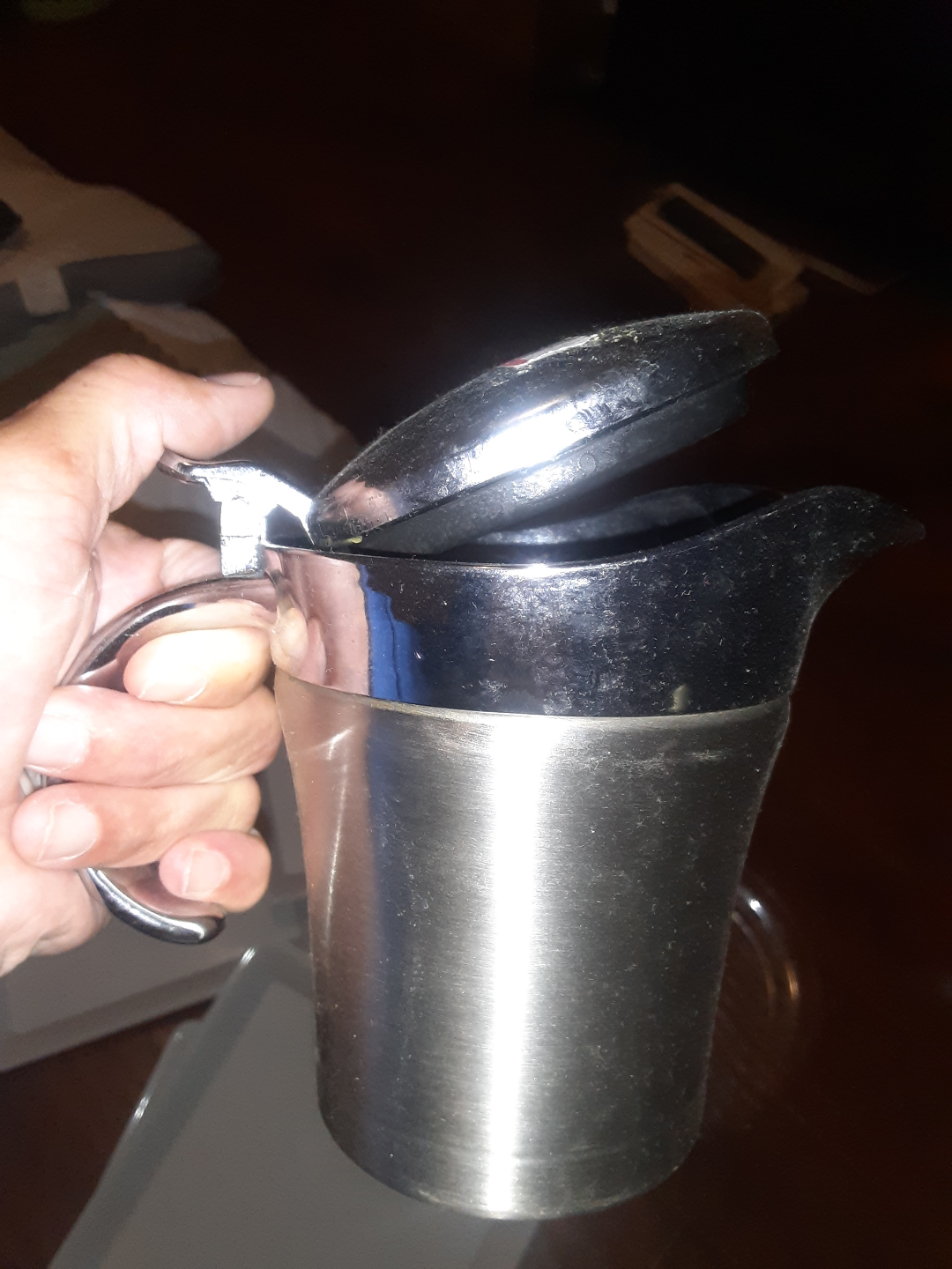 Kitchen Utensil Lot: Serving Trays, Gravy boat - photo 2