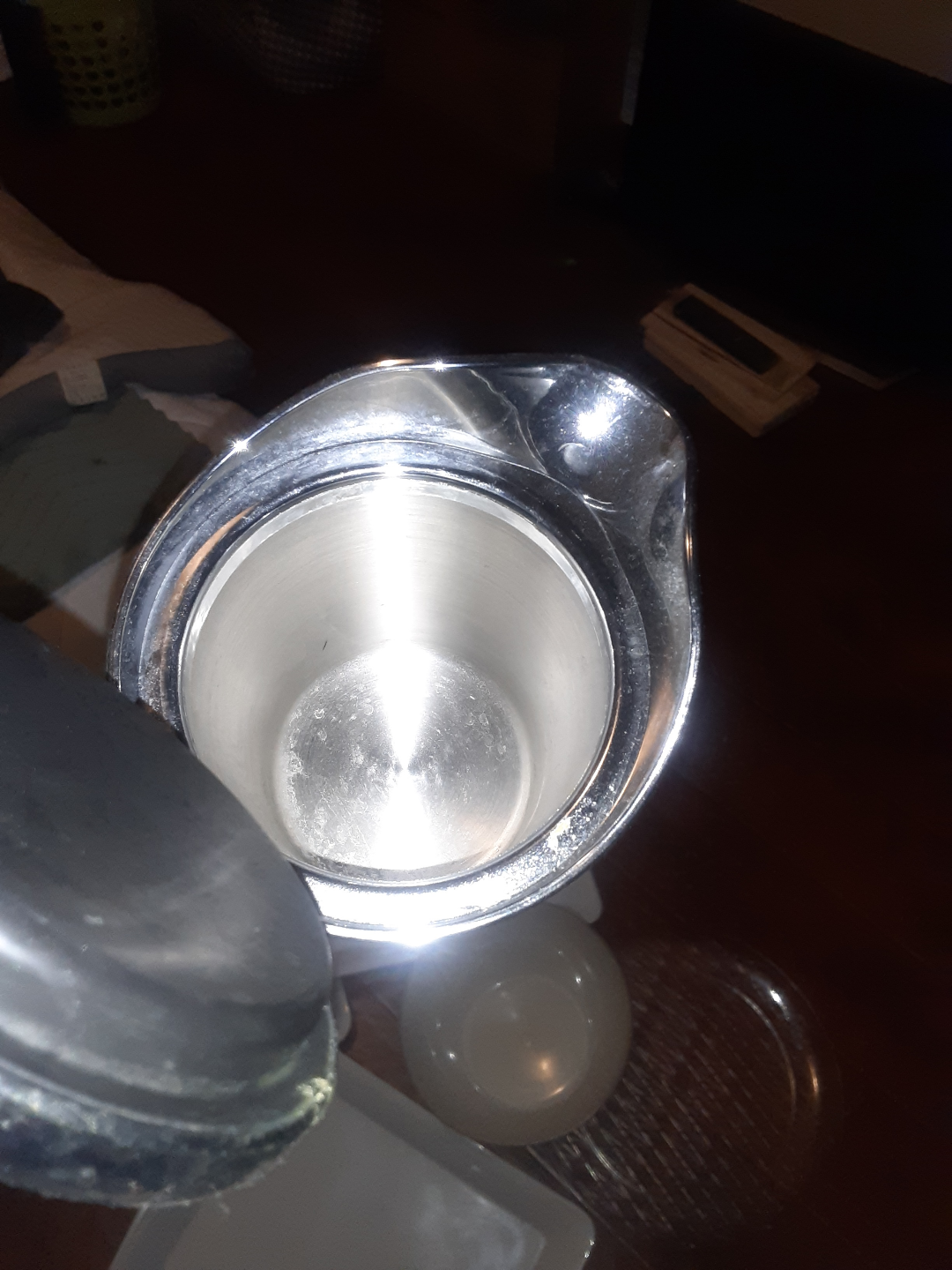 Kitchen Utensil Lot: Serving Trays, Gravy boat - photo 3