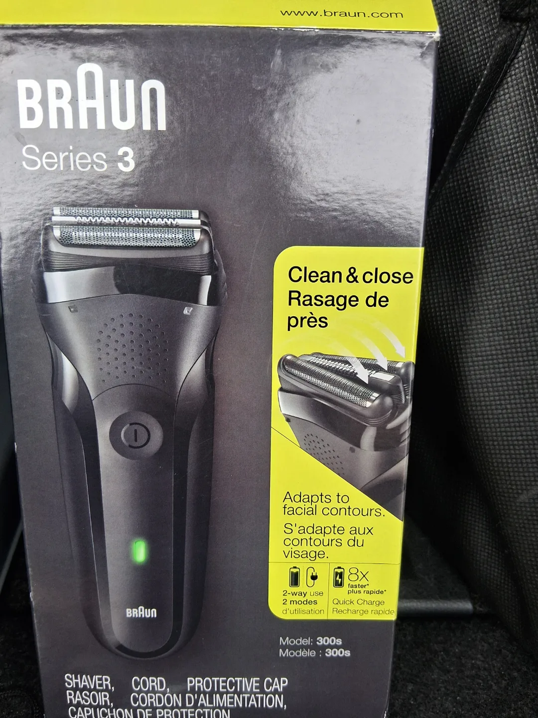 Braun Series 3 300s Electric Shaver AND Razor with Accessories thumbnail