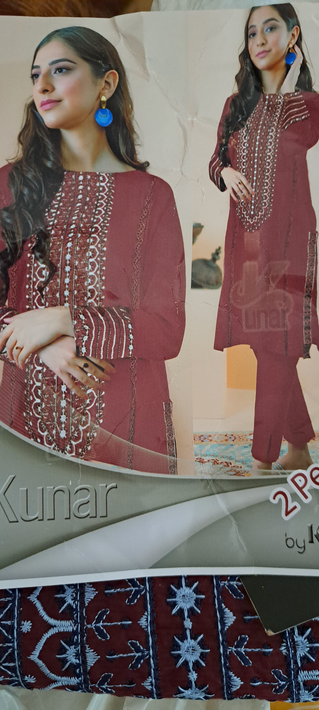 Kunar 2-piece embroidered maroon women's suit - photo 2