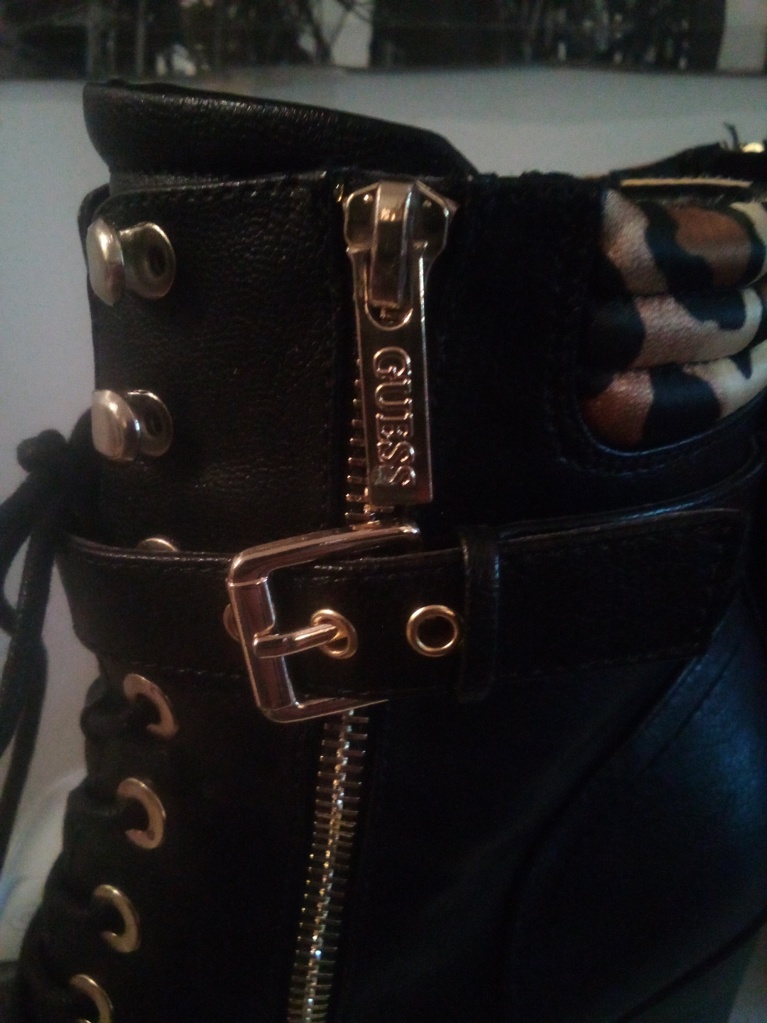 GUESS Black and Leopard Print Ankle Boots - photo 5