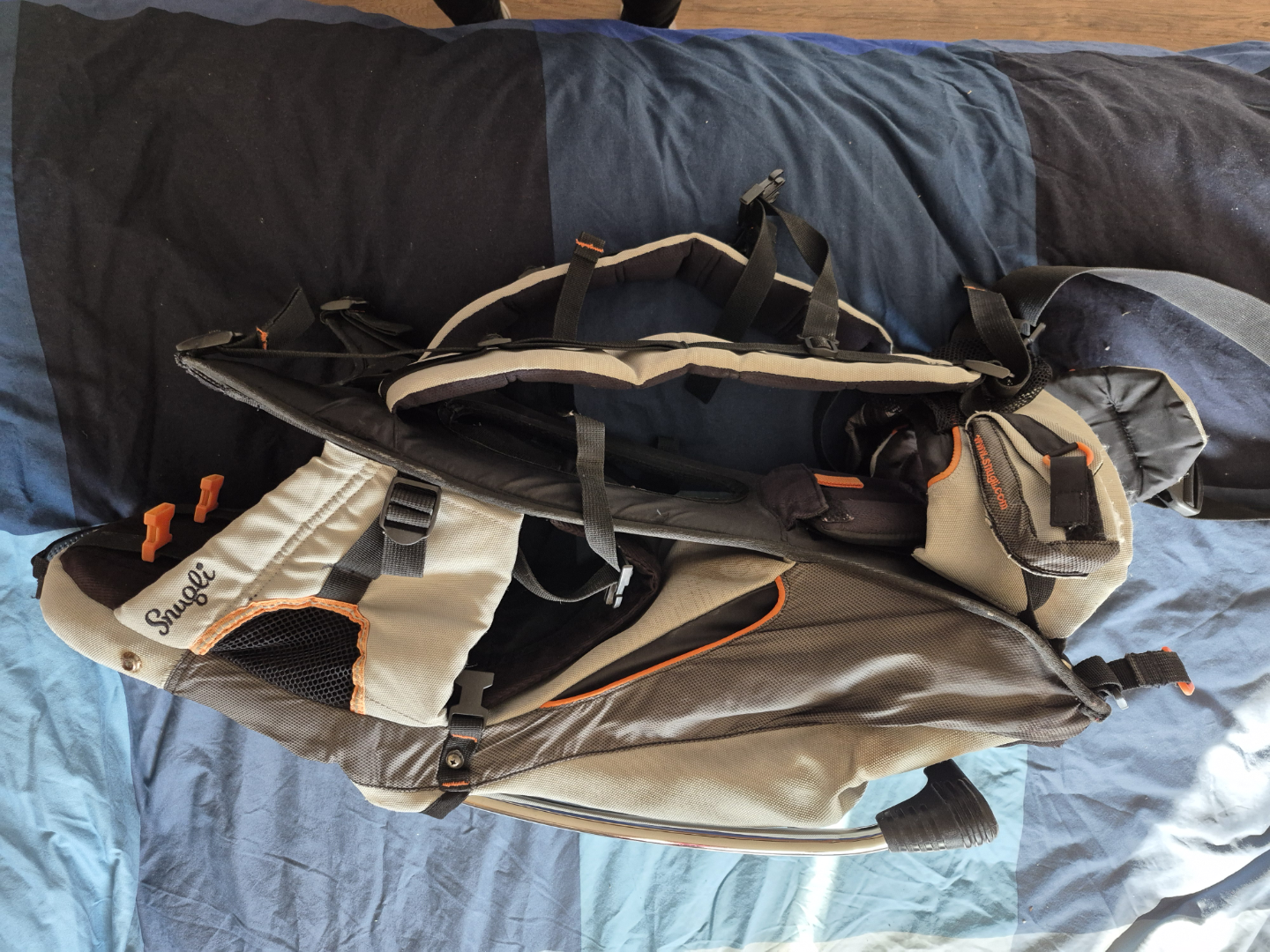 Saugella Child Carrier Backpack/hiking carrier - photo 2