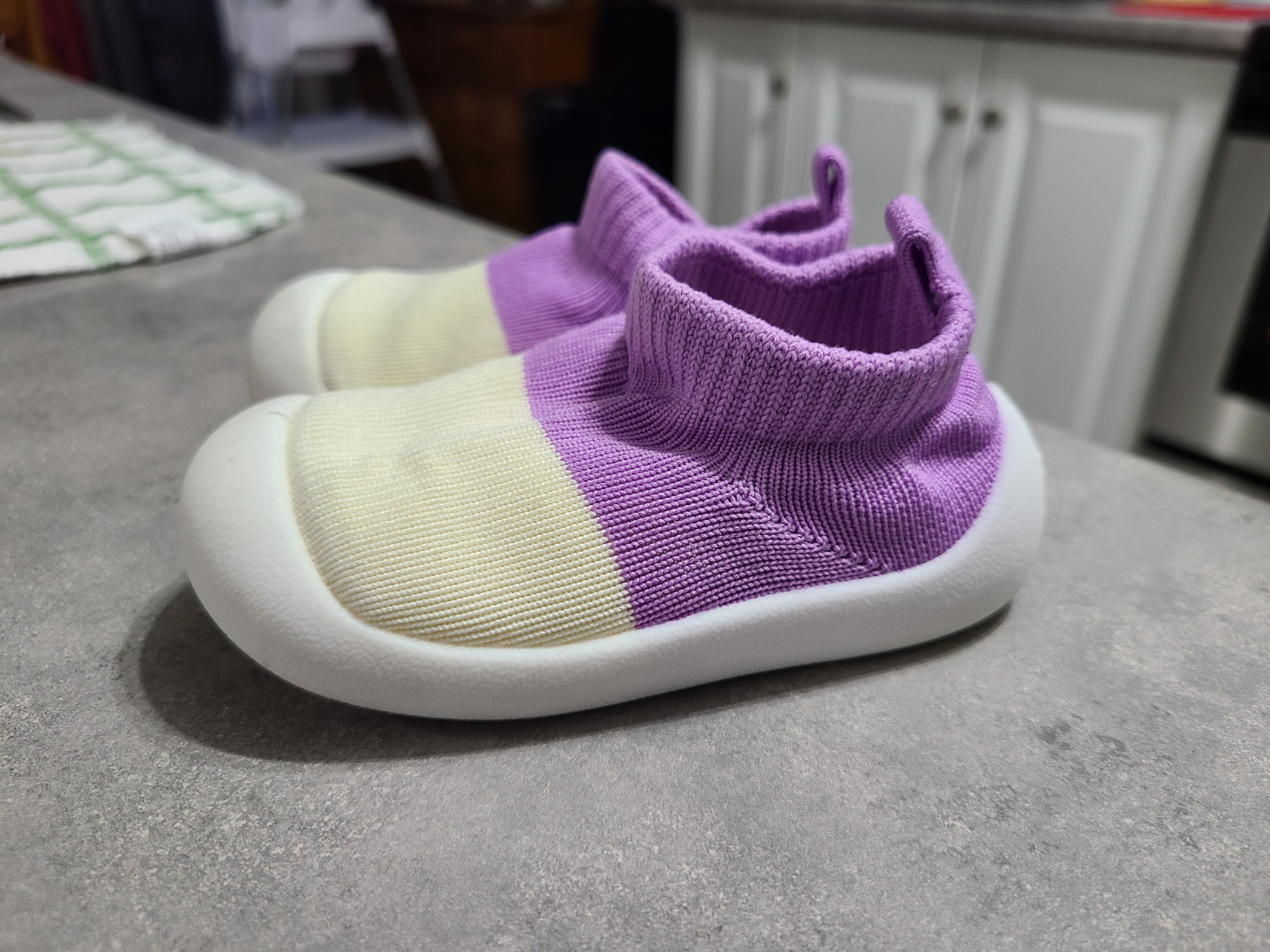 Baby girl's first walking shoes