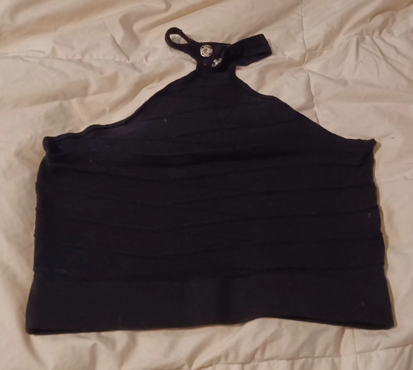 Black Halter Neck Knit Crop Top image indicator(2)