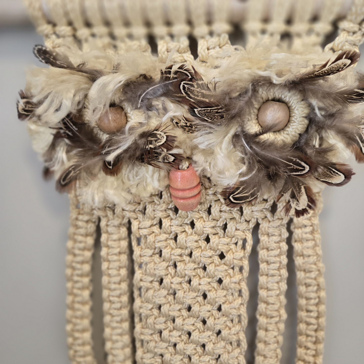 Vintage Macrame and Feather Owl Wall Hanging - photo 4