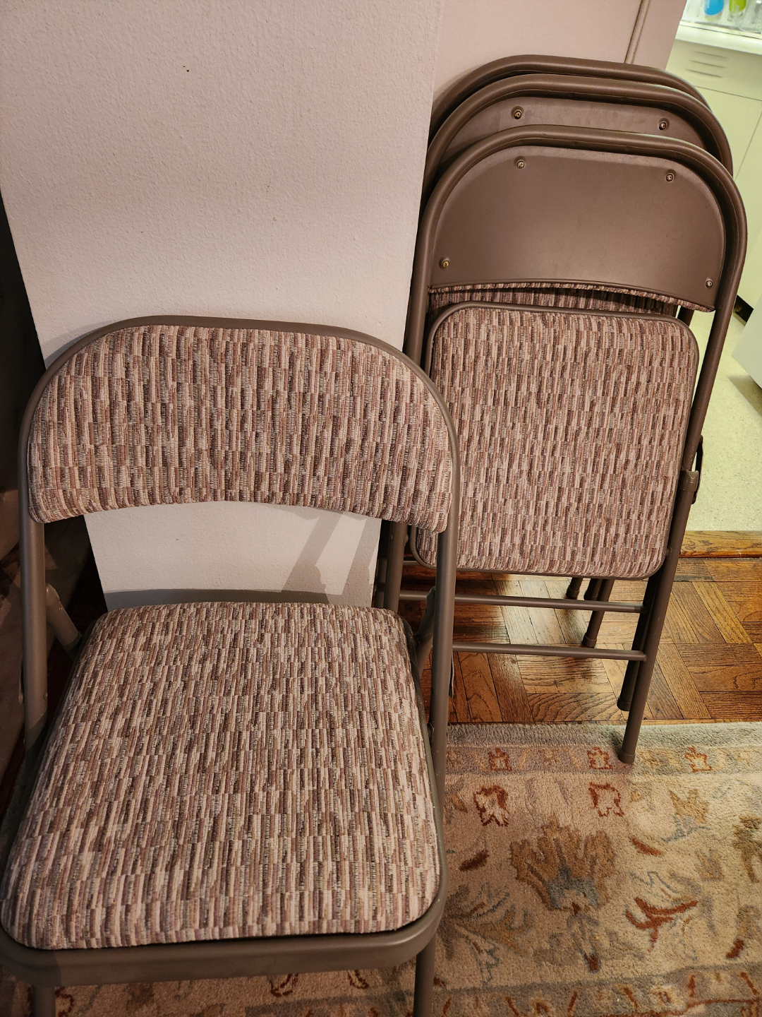 Set of 4 Folding Chairs