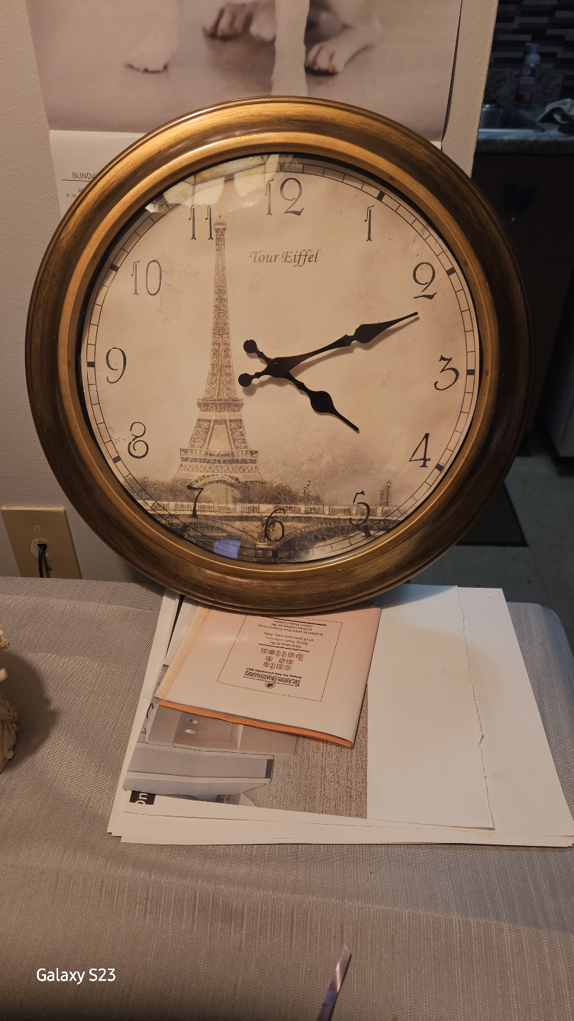 Eiffel tower Wall Clock - photo 2