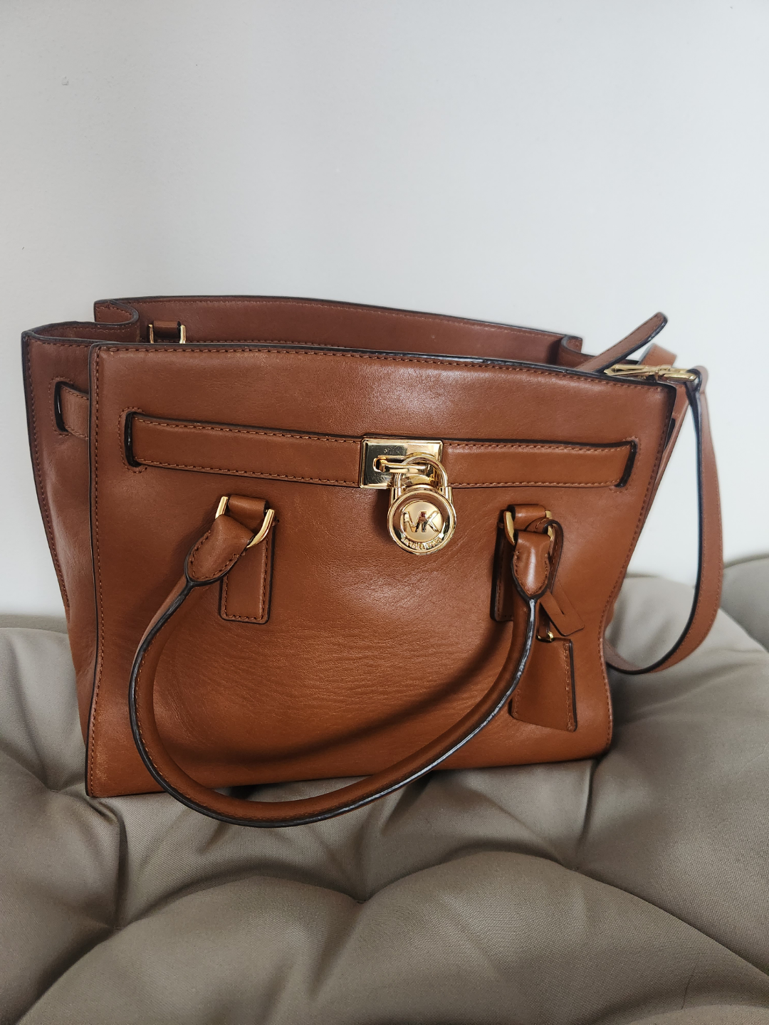 Michael Kors brown purse
