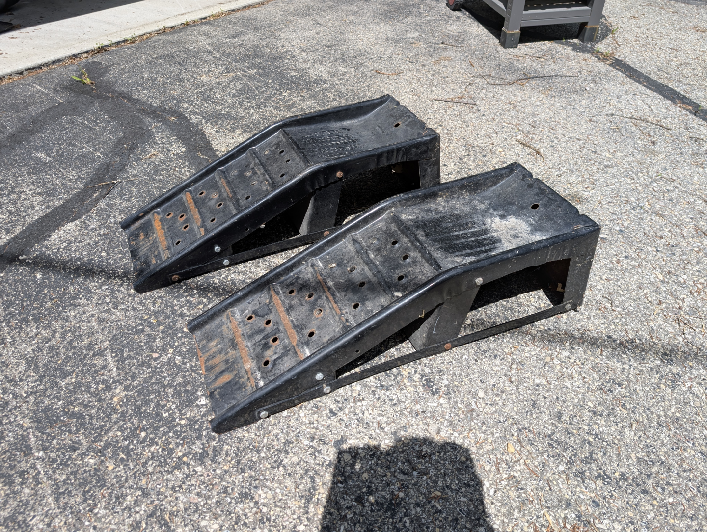 Pair of Used Vehicle Ramps (Steel) - photo 2