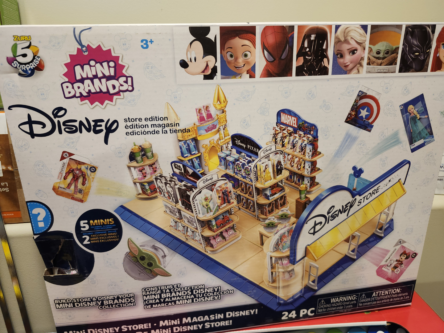Disney Mini Brands Store Edition Playset