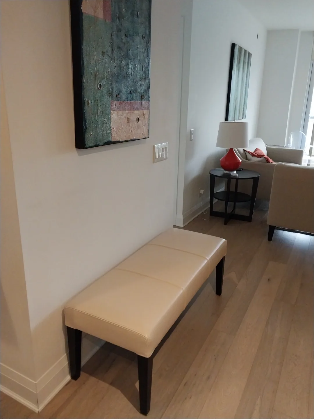 Beige Leather Bench image indicator(4)