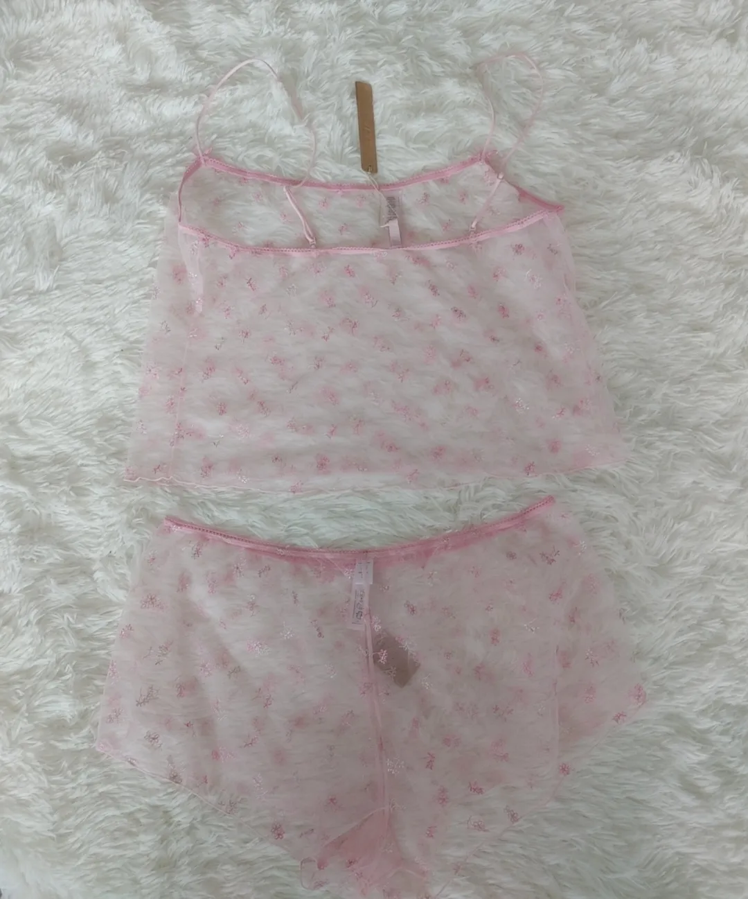 SKIMS Intimate Floral Scoop Cami & Short Set image indicator(4)