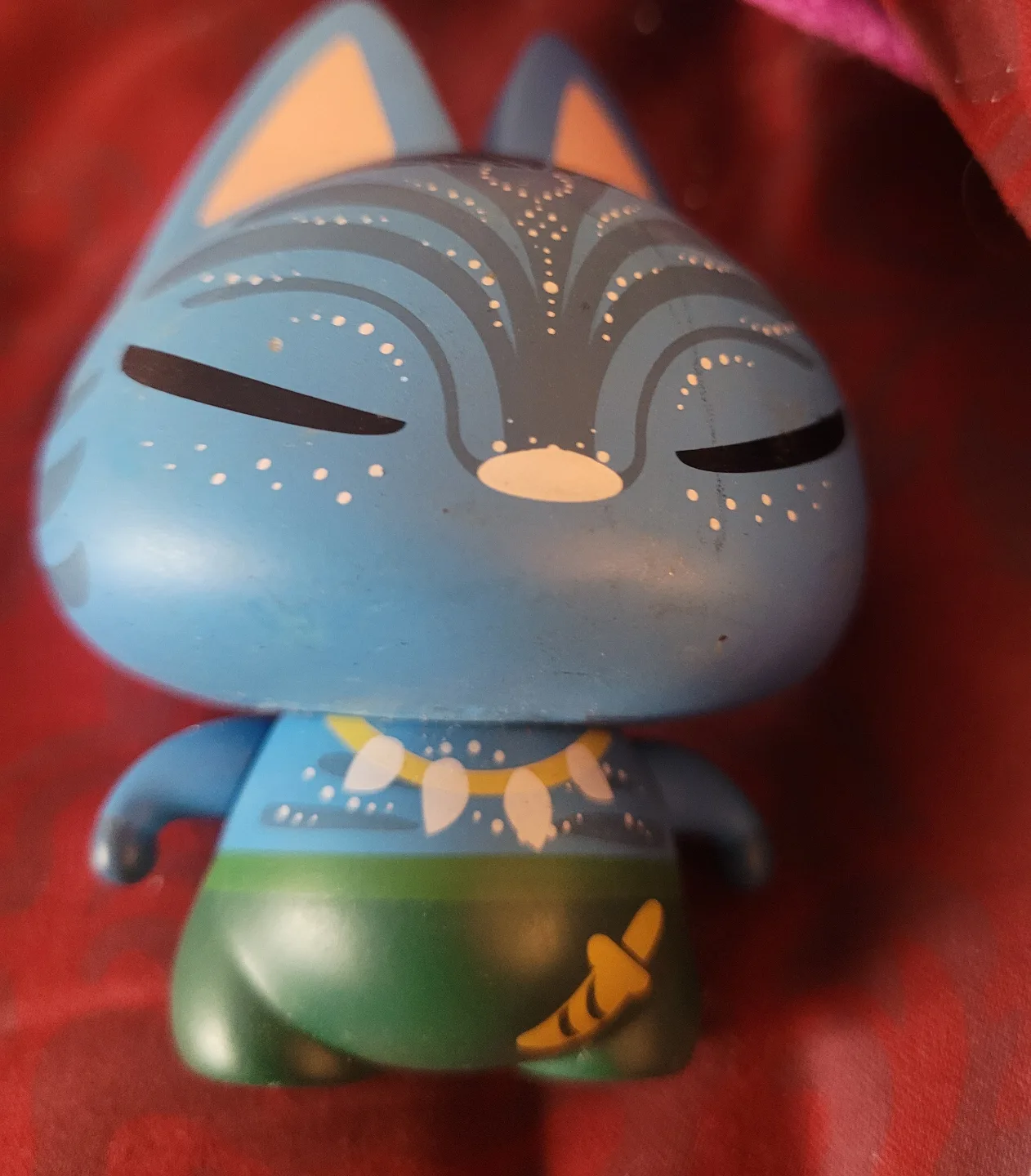 ZHUAI Blue Cat Figurine thumbnail