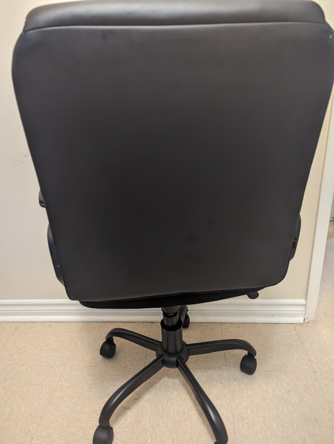 New Black Office Chair - photo 3
