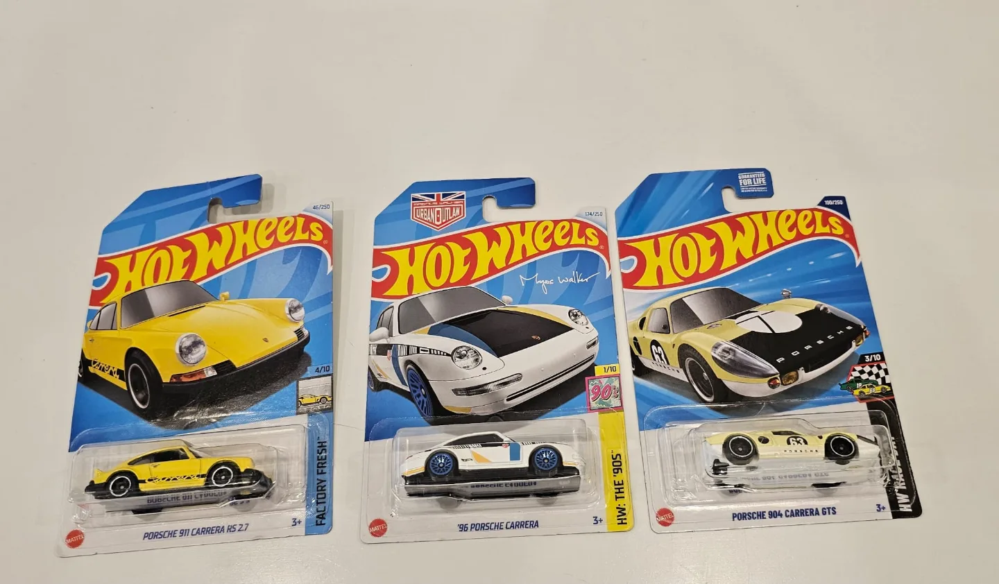 Hot Wheels Mainline Porsches thumbnail