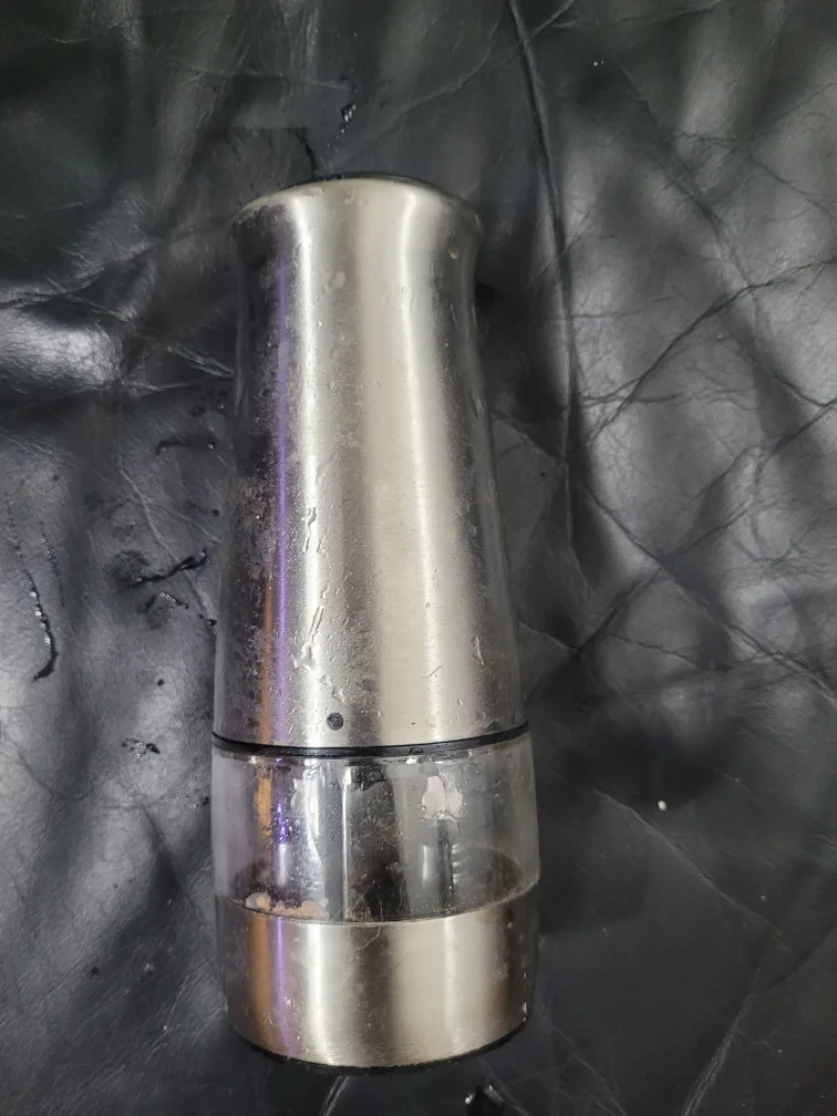Electric Salt and Pepper Grinder🧡 image indicator(2)