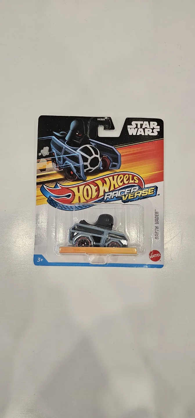 Hot Wheels Star Wars RacerVerse Darth Vader Vehicle thumbnail