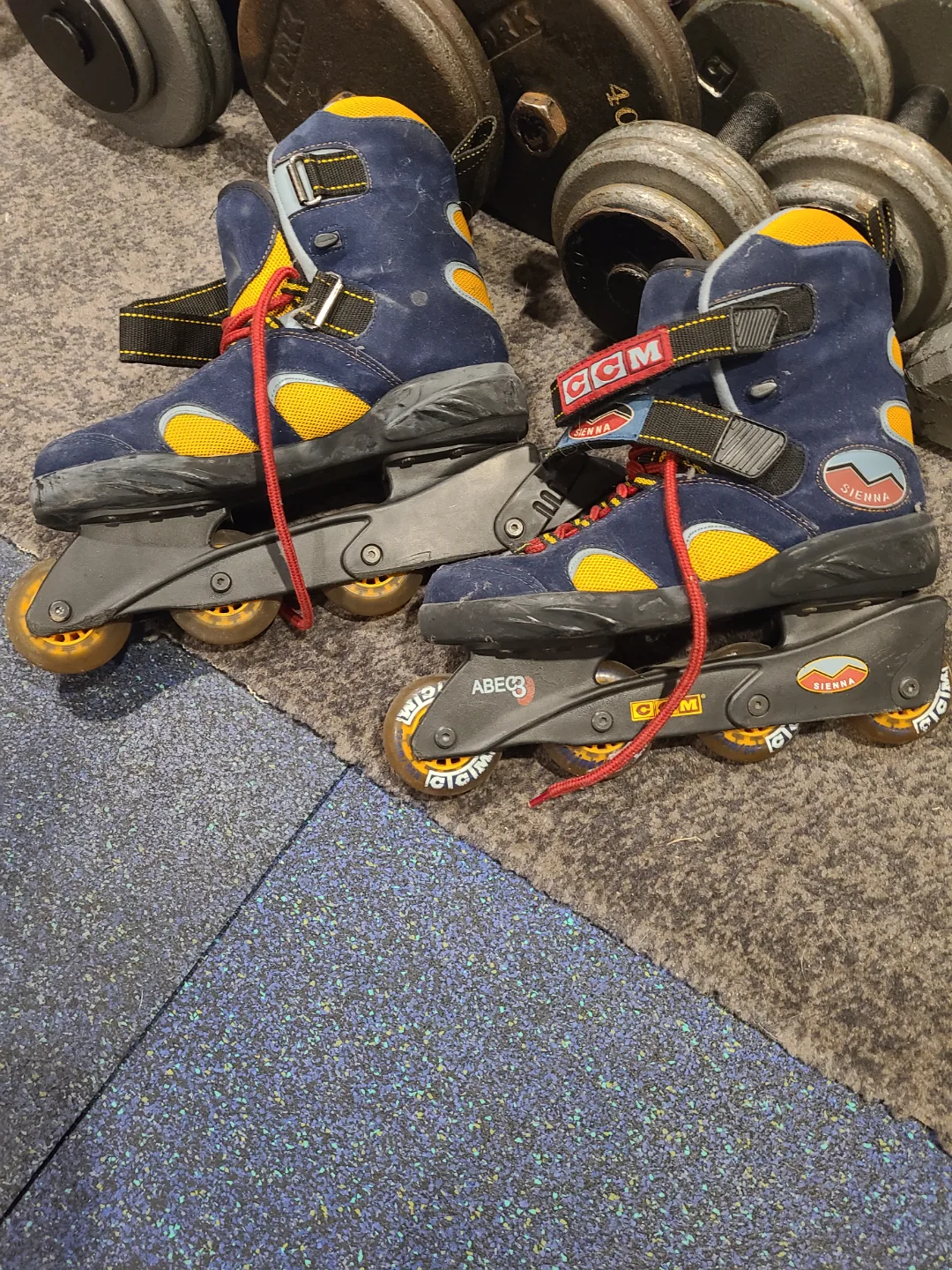 Vintage CCM Sienna Inline Skates image indicator(2)