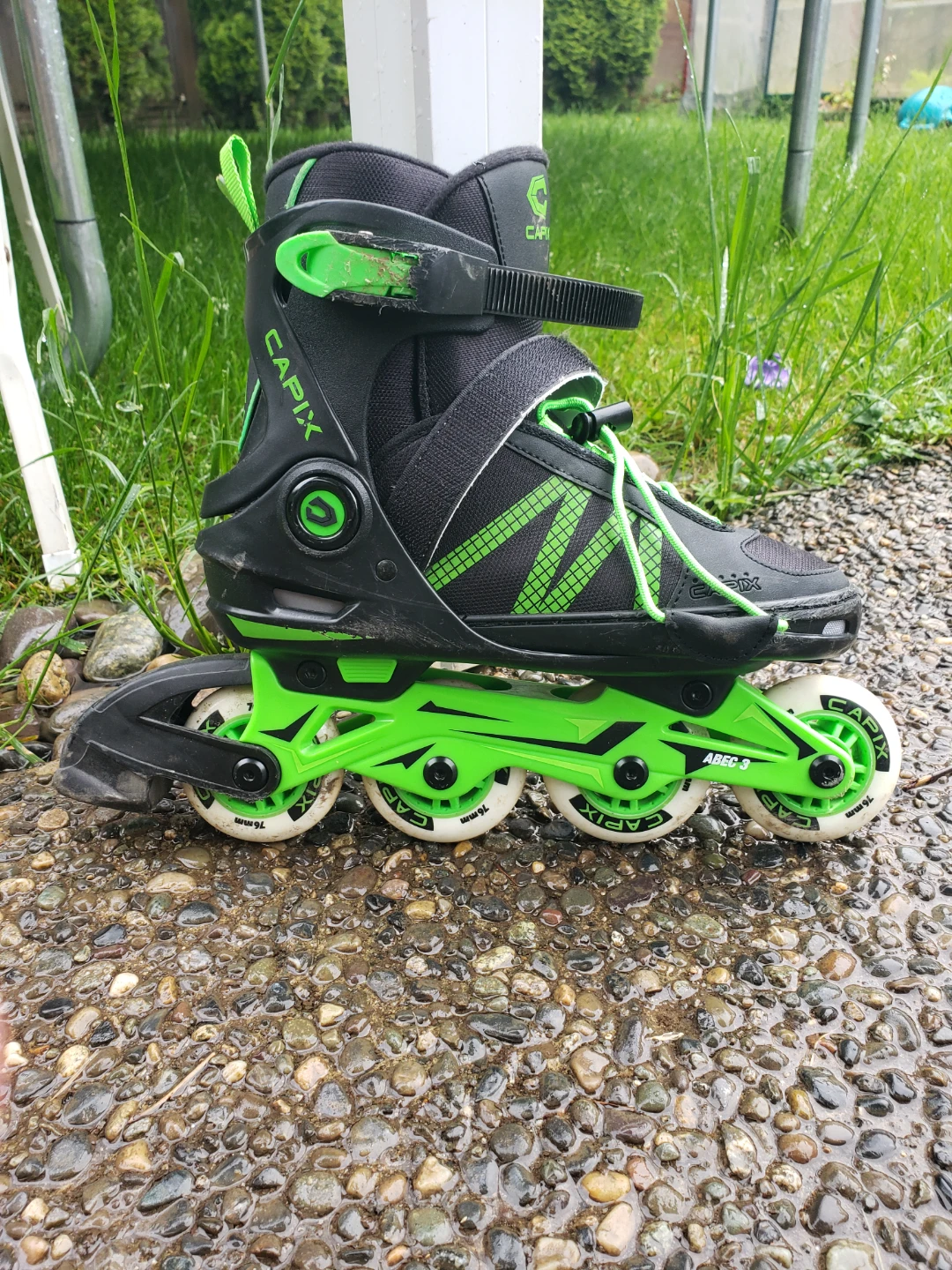 2 pairs of Capix Inline Skates Size 5-8 🏒