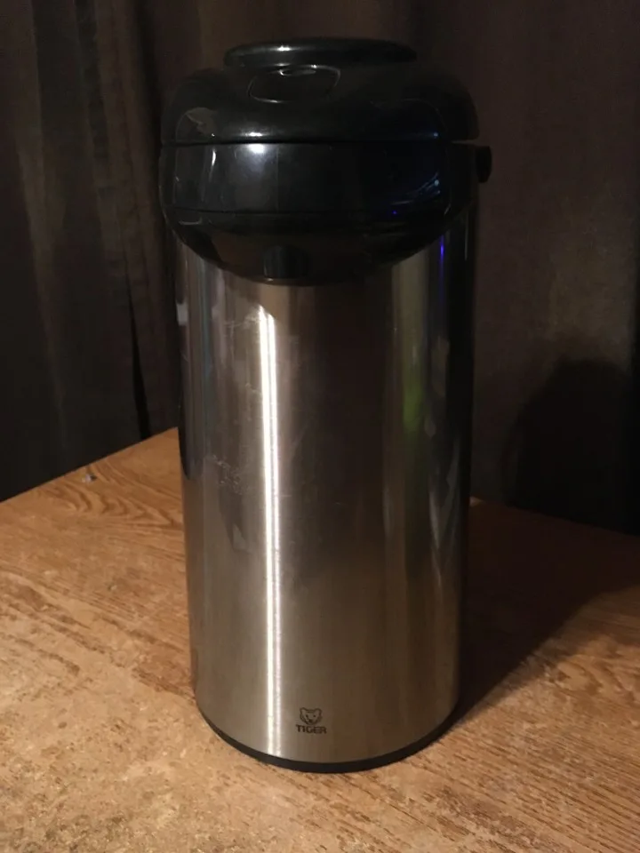 Tiger 3.0 Liter Stainless Steel Vacuum Insulated Dispenser thumbnail