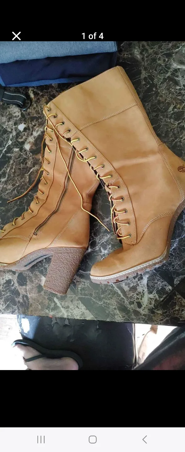 Women's Tan Leather Lace-Up Boots with Block Heel thumbnail