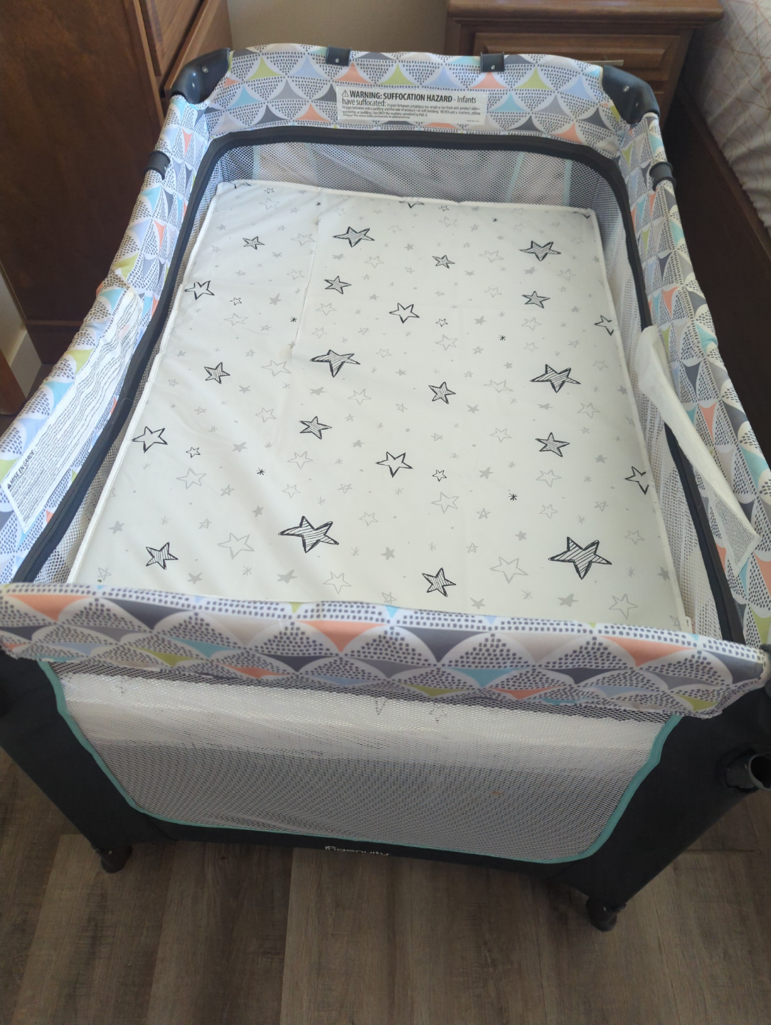 Graco Pack 'n Play Playard with Bassinet