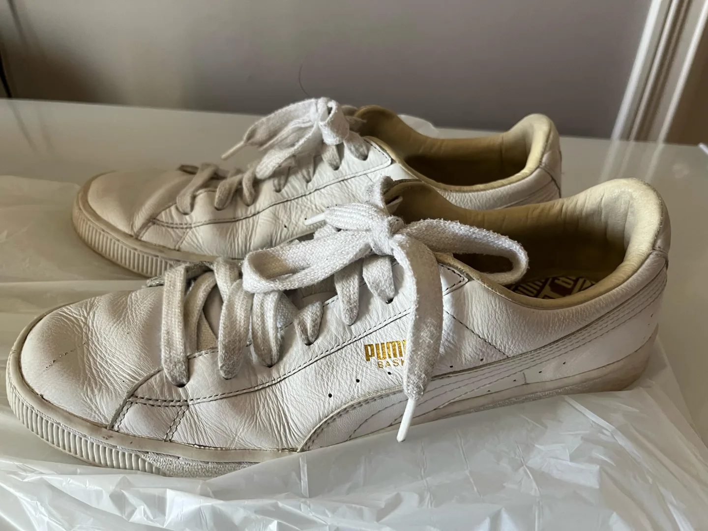 Puma Basket Classic Leather Sneakers - White thumbnail